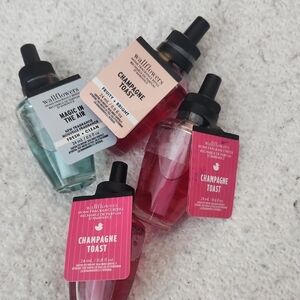 4 Bath & Body Works Wallflower Refills Champagne Toast & Magic in the Air